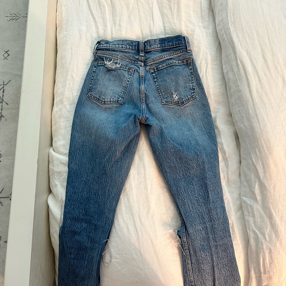 Abercrombie the 90’s Skinny High Rise - Picture 3 of 3